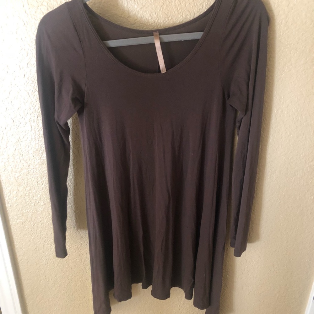 Flowy Swing Longsleeve Shirt